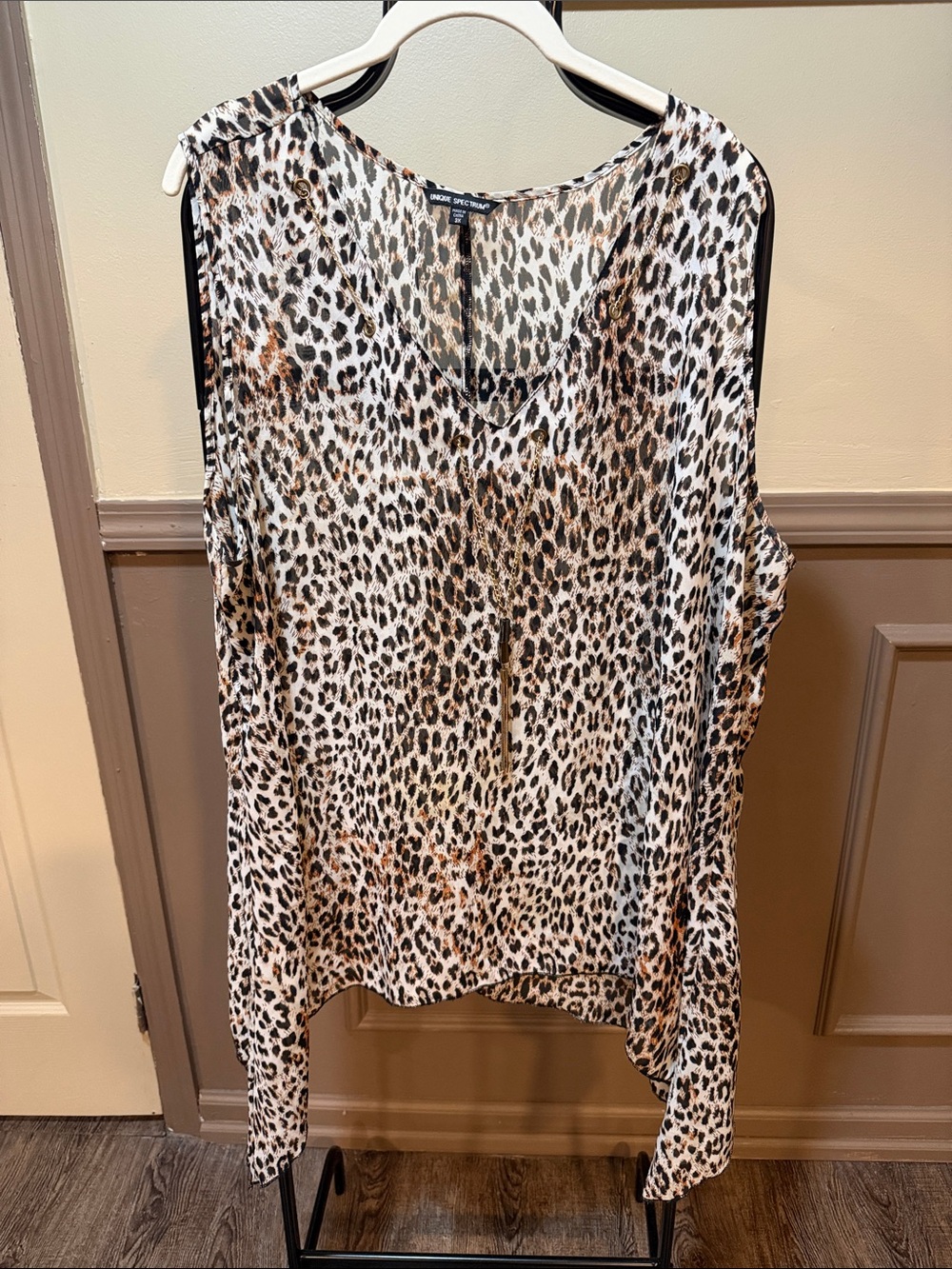 Unique spectrum Leopard-Print Sleeveless V-Neck Camisole - Brown/Black/White